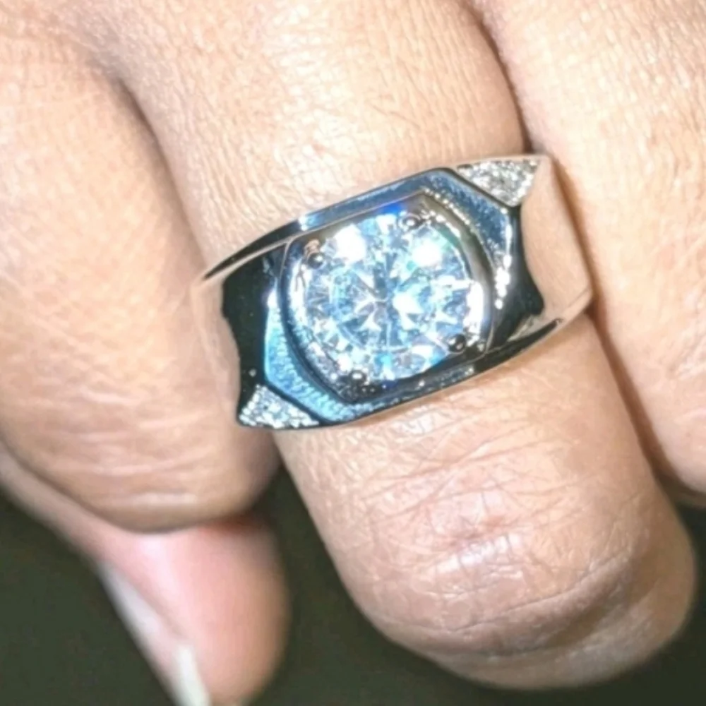 3ctw White Oval Moissanite Mens Wedding Ring In Sterling silver Sz 8